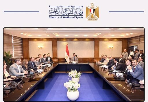 تفاصيل لقاء وزير الشباب والرياضة والاتحادات الشبابية