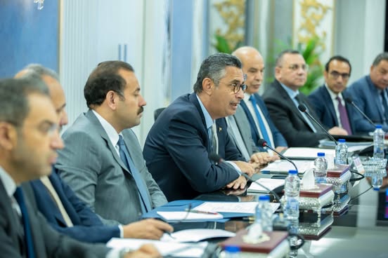 تفاصيل اجتماع وزراء الإنتاج الحربي والتموين ومدير جهاز مستقبل مصر لدعم المشروعات القومية والأمن الغذائي