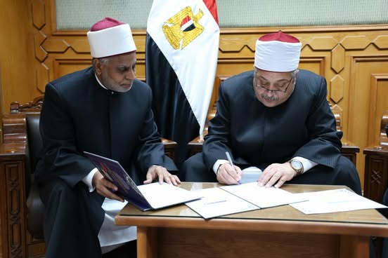 الشيخ أيمن عبدالغني يعتمد نتيجة الدور الثاني لشهادات القراءات بنسبة نجاح عامة 63.23%