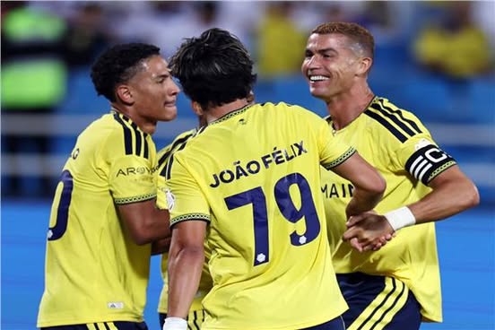 عودة مدوية: النصر يكتسح الرياض برباعية نظيفة في دوري روشن بمشاركة «تريزيجيه»