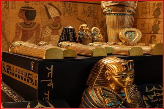 عبق التاريخ يمتزج بالمذاق: علب حلاوة المولد بتصميمات فرعونية تتربع على عرش الابتكارات هذا الموسم