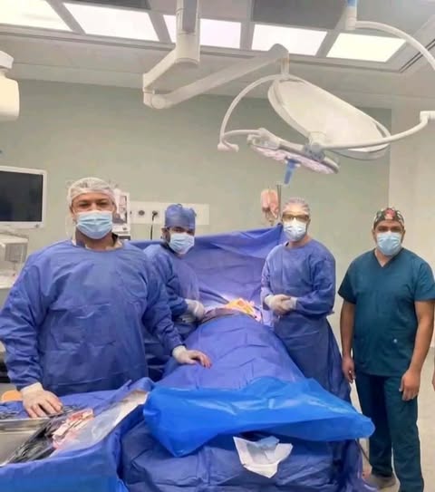 «التعليم العالي»: فريق جراحة القلب والصدر بمستشفى الطوارئ الجامعي بسوهاج ينقذ حياة مصاب بطعنة نافذة