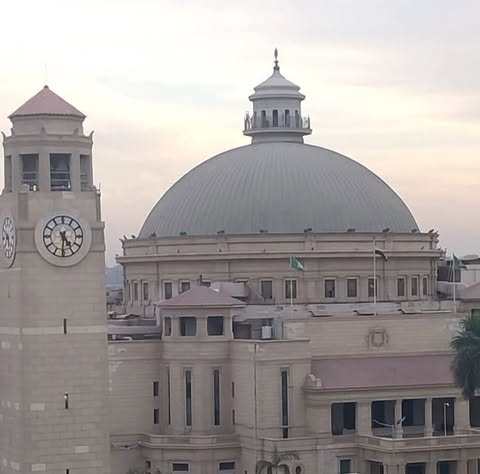 طالب كلية الصيدلة جامعة القاهرة.. توجيهات عاجلة لحسم المشكلة