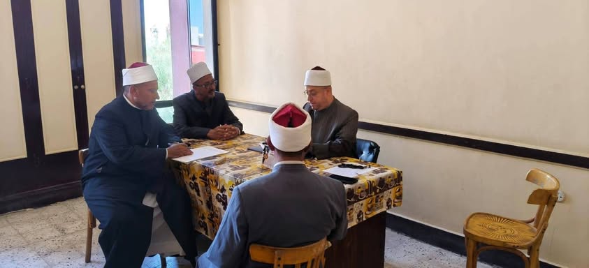 مدير المتابعة بأوقاف جنوب سيناء يعقد اجتماعًا مع الأعضاء الجدد لبحث خطة العمل