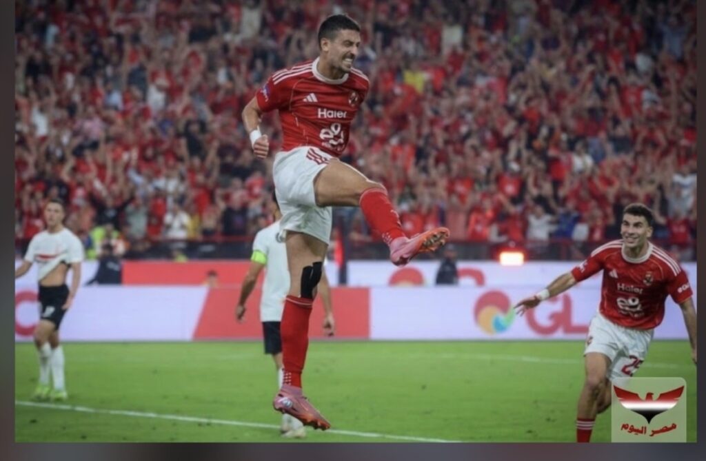 طاهر محمد يفتح ملف الأهلي من الداخل.. ماذا قال عن التجديد ومواجهة برشلونة والموسم الأصعب؟
