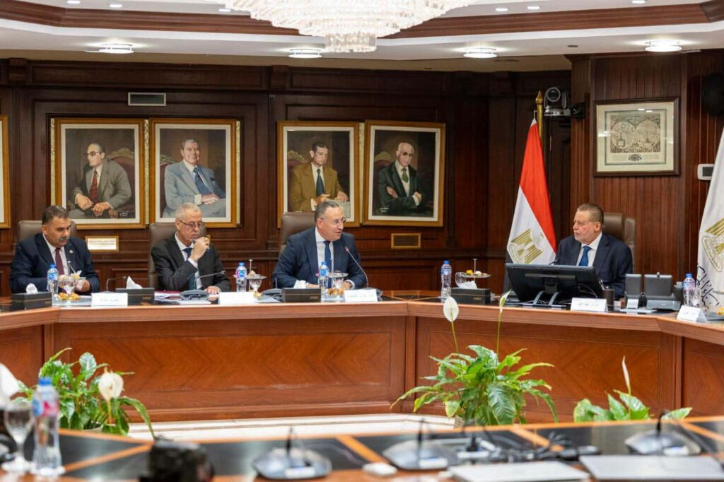 منحة علماء المستقبل بالجامعات المصرية بدفعة جديدة لـ 2026/2027