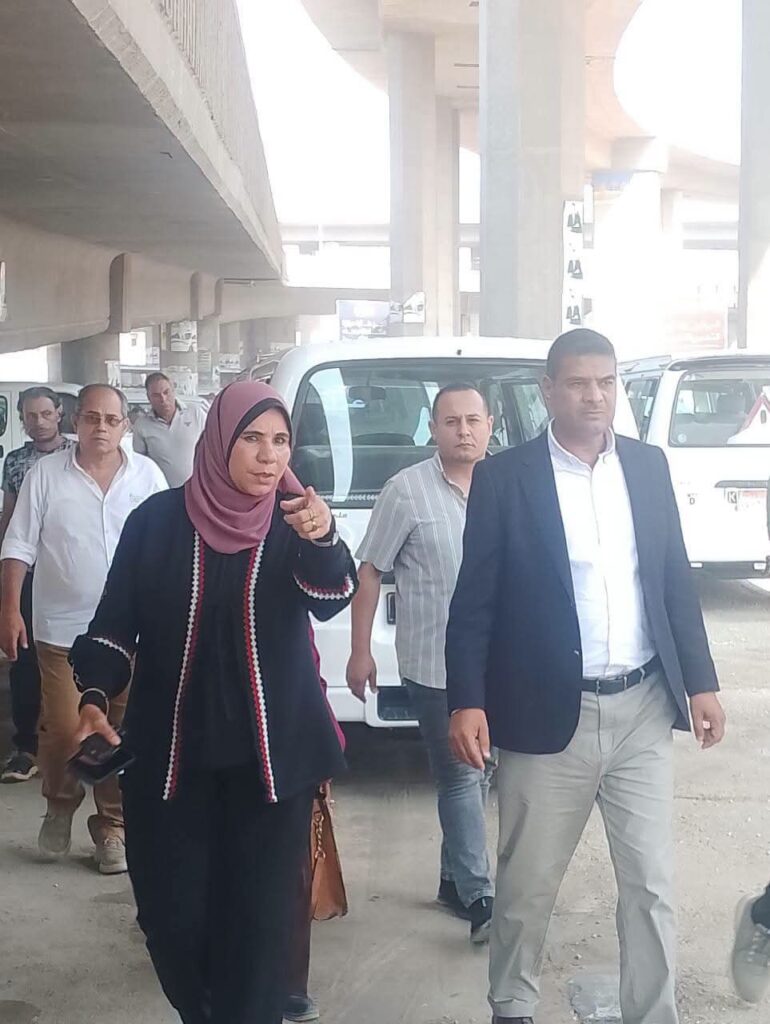 نائب محافظ الدقهلية يتابع تطوير ميدان سندوب وتحسين الحركة المرورية