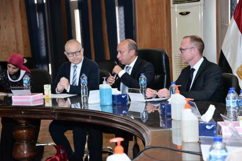 قصر العيني يستقبل وفد جامعة كيل الألمانية لبحث توسيع التعاون الطبي