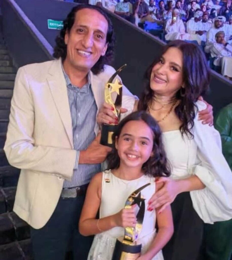 .«متولي وشفيقة» يحصد جائزتين في ظفار ويواصل رحلة التتويج المسرحي