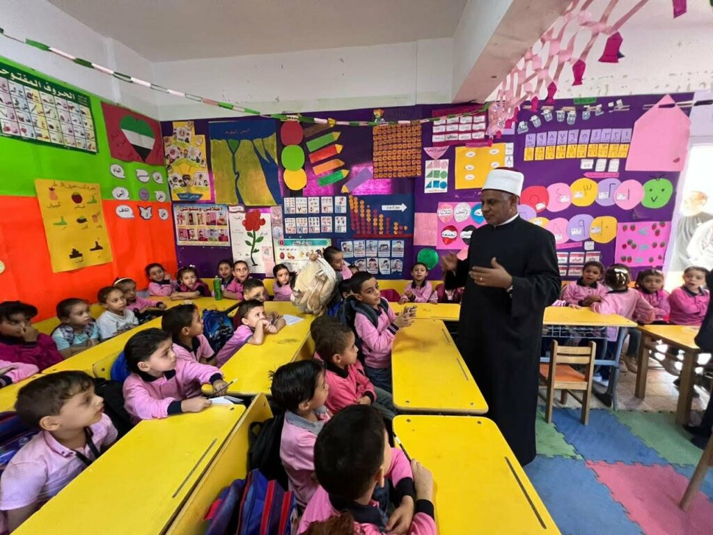 رئيس قطاع المعاهد الأزهرية يتابع انتظام الدراسة بمعهد حانوت في الغربية