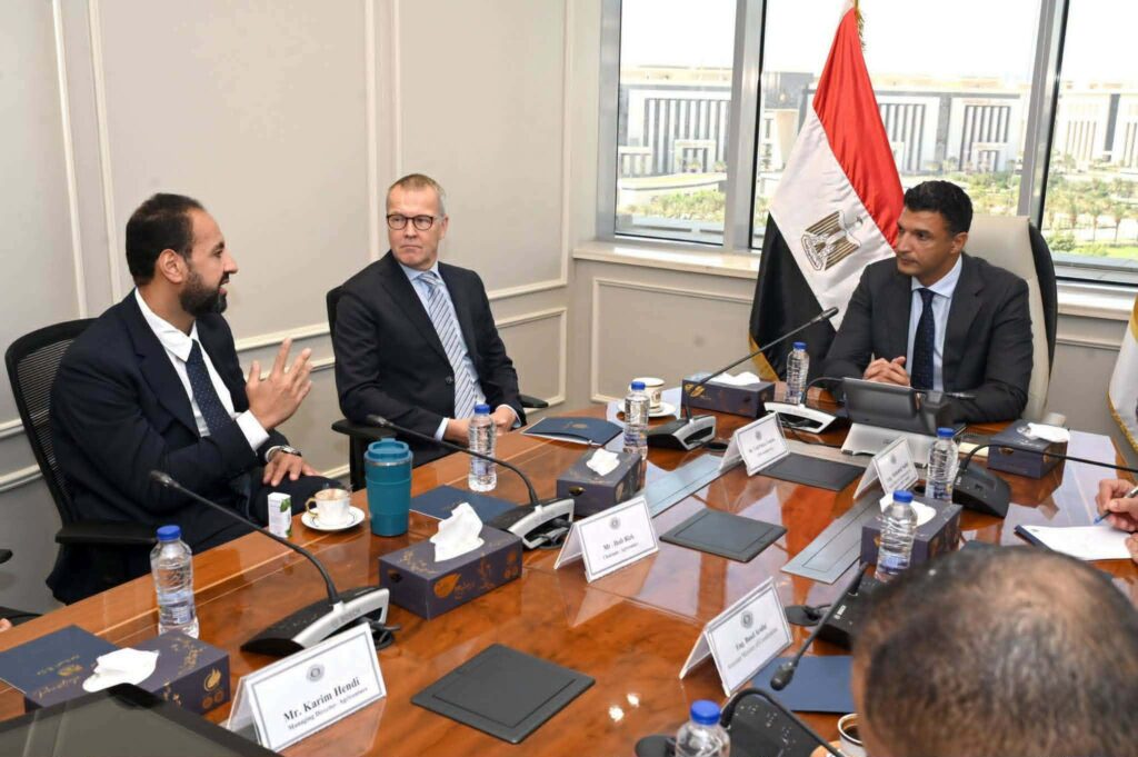 حماية الطفل تتصدر تحركات التنمية المحلية.. تعاون جديد لتطوير الخدمات في المحافظات