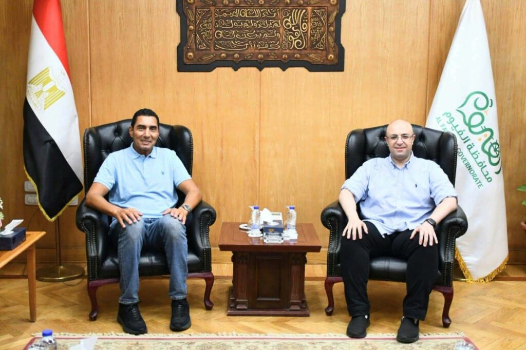 وزير الشباب والرياضة يبحث مع محافظ الفيوم تطوير مراكز الشباب والمنشآت الرياضية