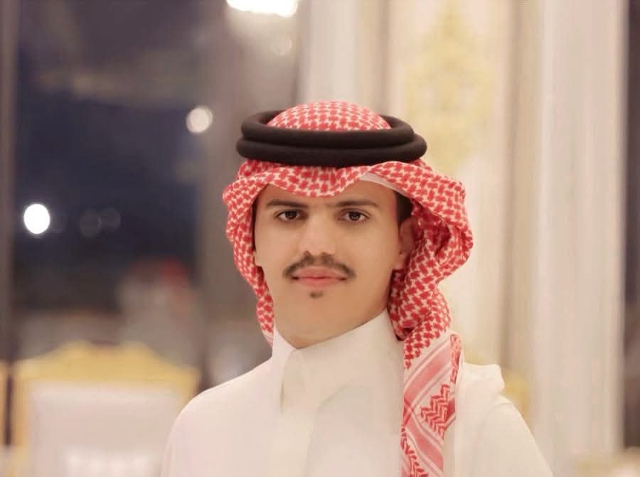 نايف بن سعيد العلياني.. من خلف الكاميرا إلى منصة تصنع النجوم