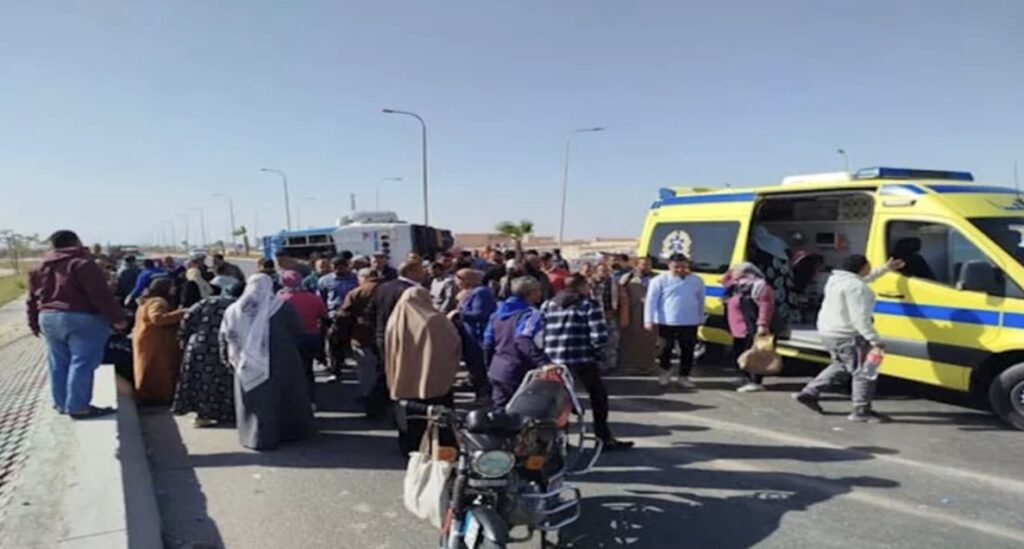 طريق دهب–نويبع يتحول إلى مأساة.. 16 وفاة و28 مصابًا في انقلاب أتوبيس بجنوب سيناء
