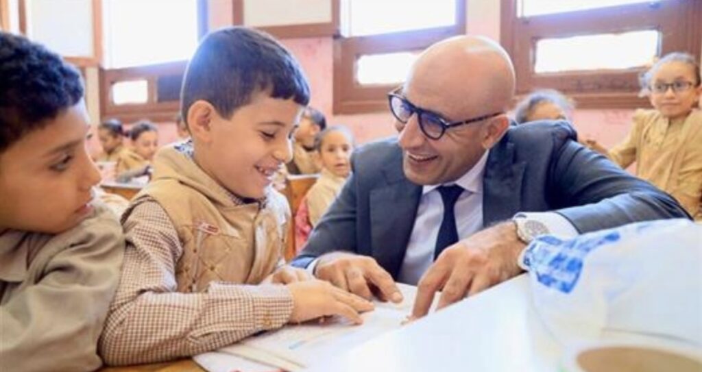 التعليم تحدد ضابط إعادة التقييمات الأسبوعية للطلاب الغائبين