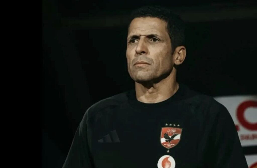 قرار حاسم من عموتة داخل الأهلي قبل يناير.. رحيل نجم يقترب