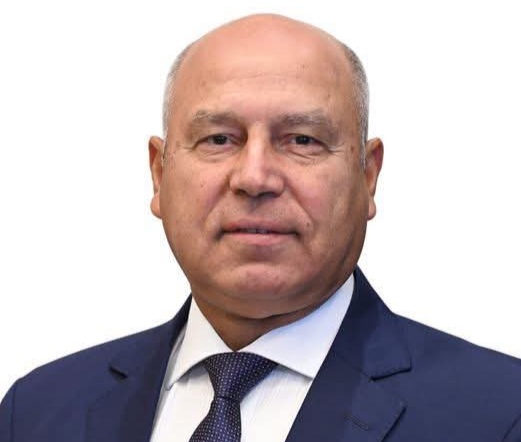 الفريق كامل الوزير يهنئ العاملين بوزارة النقل في ذكرى انتصارات أكتوبر