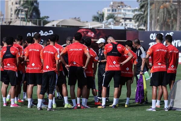 الأهلي يطارد انتصاره الثاني أمام المقاولون.. عموتة يجهز الأحمر لمواجهة كأس العاصمة