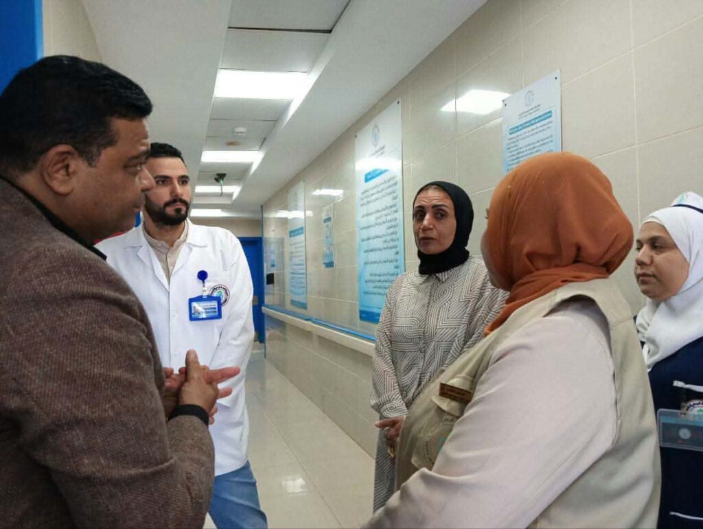 مدير فرع الرعاية الصحية بجنوب سيناء يتفقد منشآت طور سيناء.. والمنتفع محور المتابعة