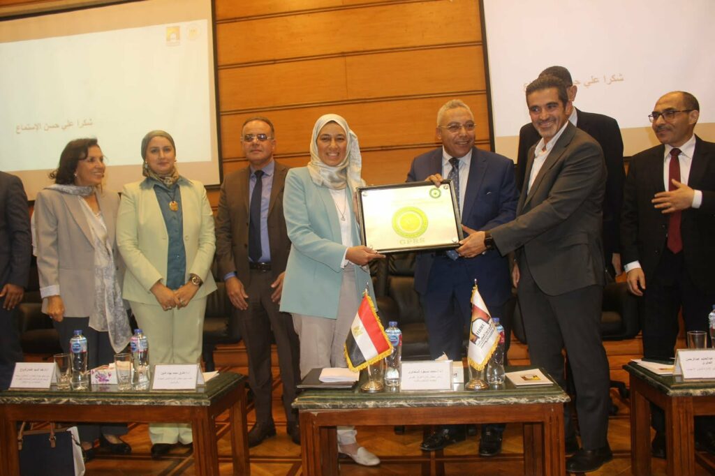 مستشفى «500500» بجامعة القاهرة يحصد التقييم الذهبي للمستشفيات الخضراء
