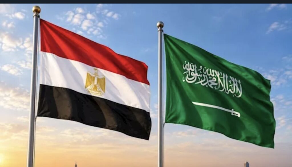 السفارة المصرية بالسعودية توجه تنبيهًا عاجلًا للمصريين بشأن الرحلات الجوية