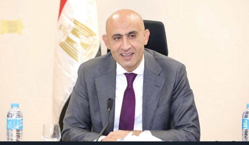 وزير التعليم يكشف مفاجأة عن الدروس الخصوصية.. وتفاصيل اعتماد مناهج البكالوريا دوليًا