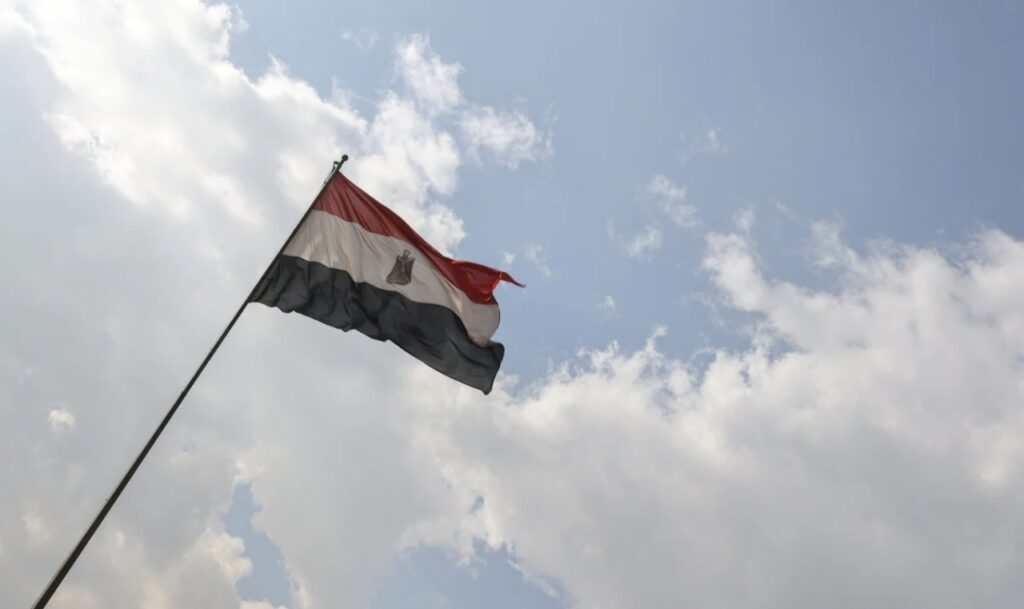 إغلاق موقع مدى مصر بقرار قضائي.. غرامة 3 ملايين جنيه لرئيسة التحرير